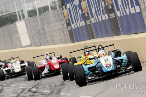 「澳博」澳门格兰披治叁级方程式大赛