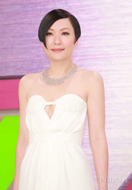 2013tvb台庆女星黑白争艳 田蕊妮封后