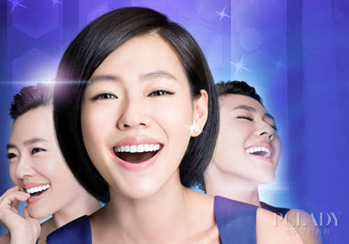 完美时尚大片拍摄技巧 炫白牙齿凸显最美笑容