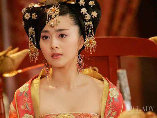绝色女星各有千秋 谁能演好武则天?