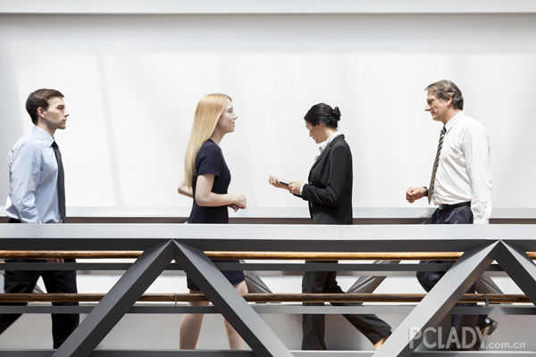 社交恐惧症治疗方法 四妙招你造吗?