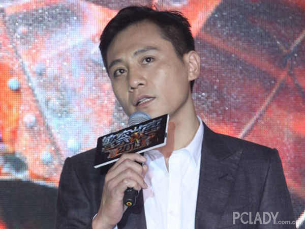  刘烨表白王珞丹 对方翻白眼回应【图】_综艺_