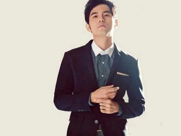 周杰伦遭品牌侵犯肖像权 公司声明:将追责