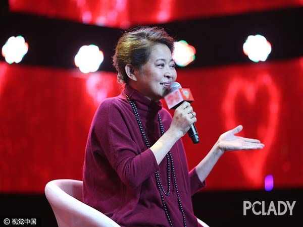 倪萍打针整容 还大胆爆料其他女星