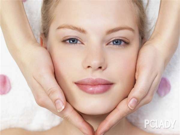 橄榄油的美容方法 简简单单就能白起来