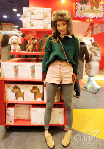 ʥԼװ ǽLOOK