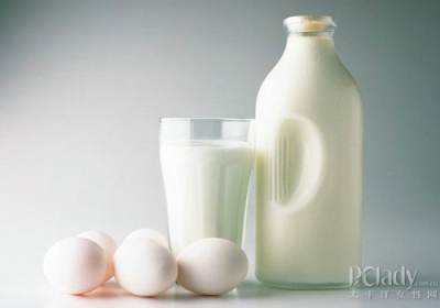 木瓜炖牛奶，木瓜牛奶的做法